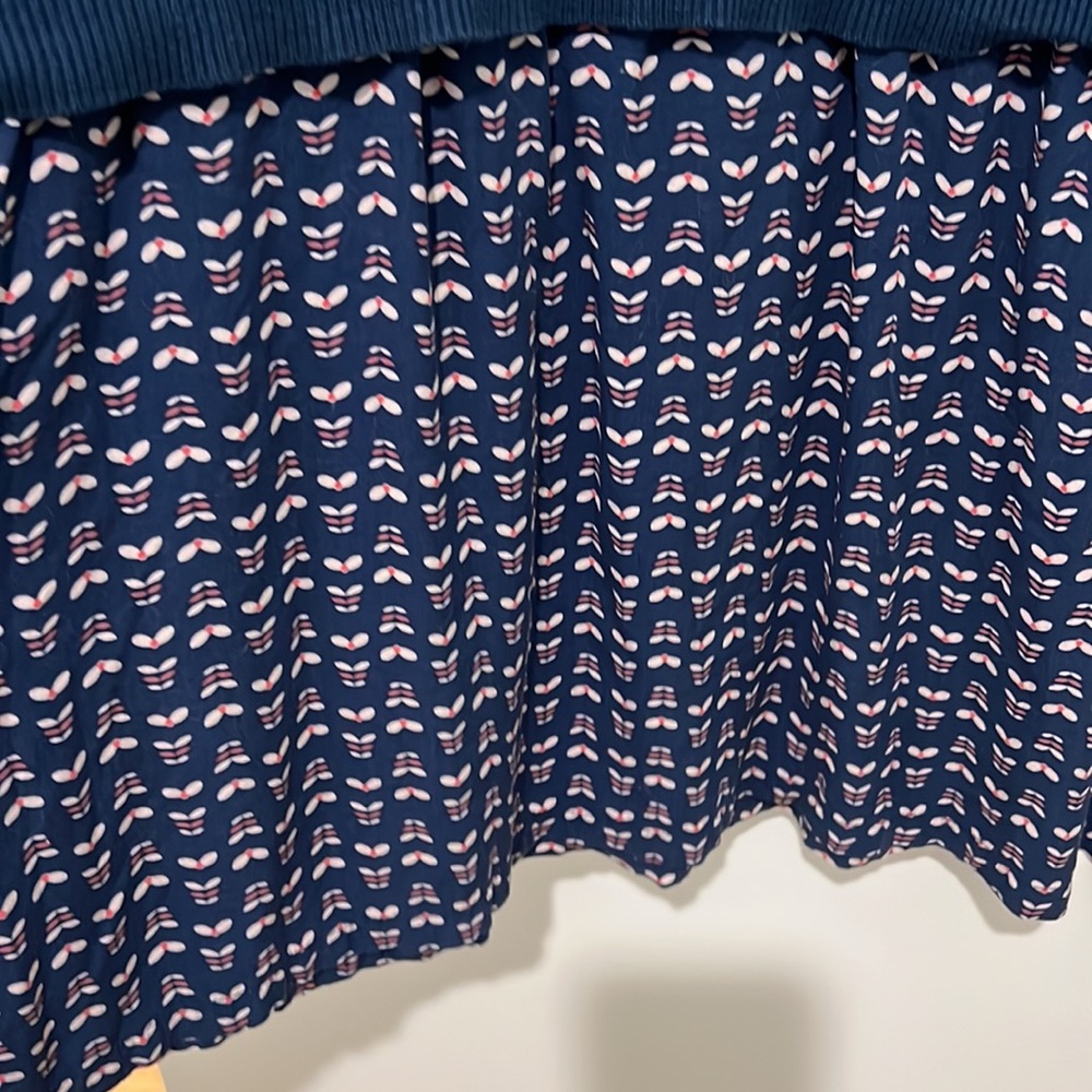Fun Sweater/Tunic - Picture 3 of 4